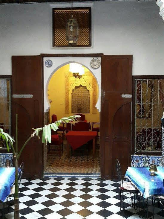 Hotel Riad Dalia Tetouan Tetuão Exterior foto